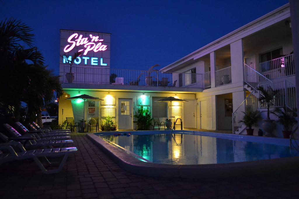 Sta N Pla Motel Clearwater Beach Exteriör bild
