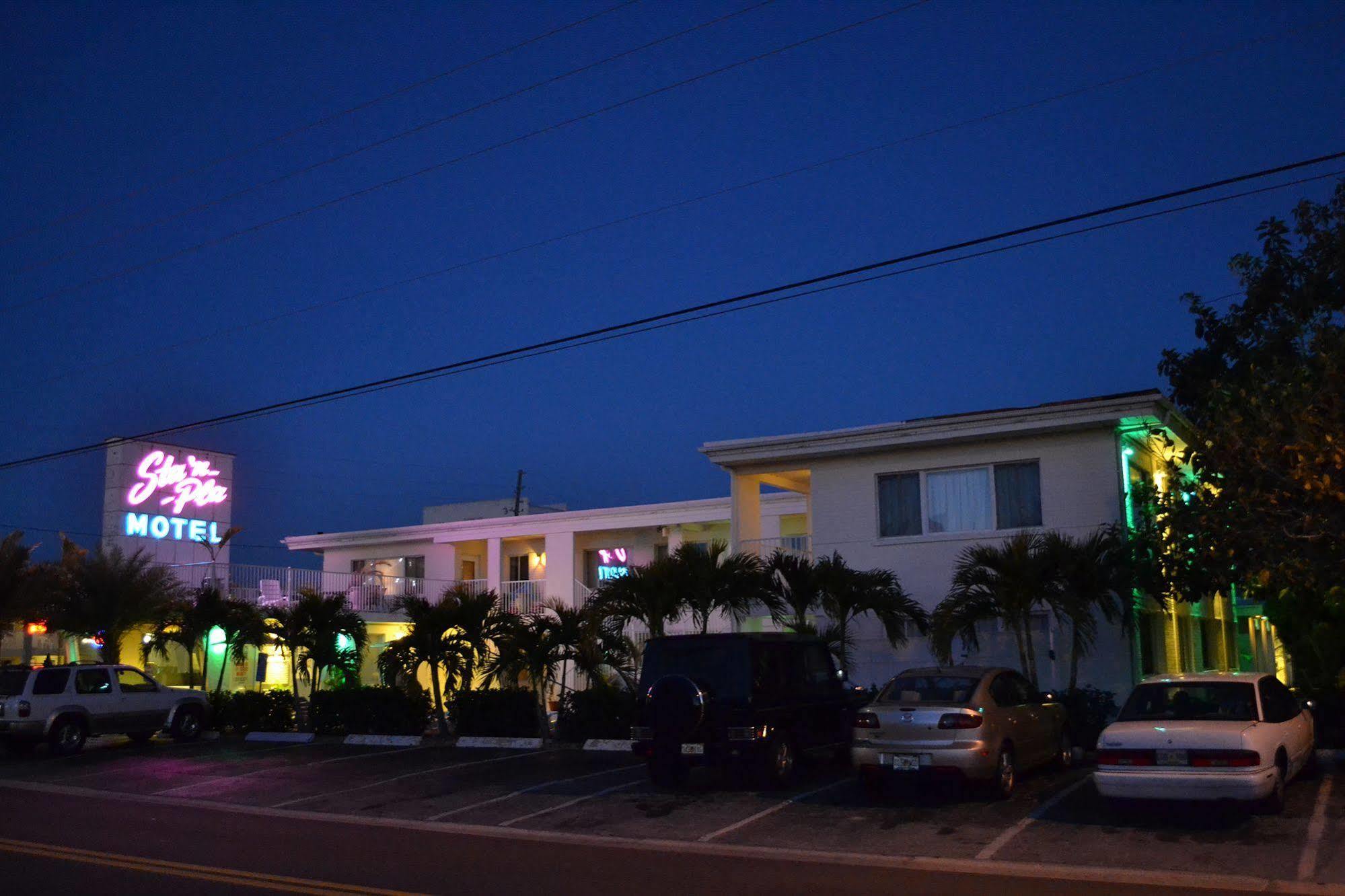 Sta N Pla Motel Clearwater Beach Exteriör bild